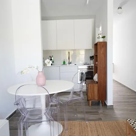 Fuerte Hygge Apartment *